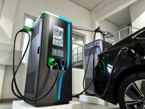 XCharge presenta en Power2Drive Europe la nueva estación C7, su cargador ultrarrápido de hasta 480 kW